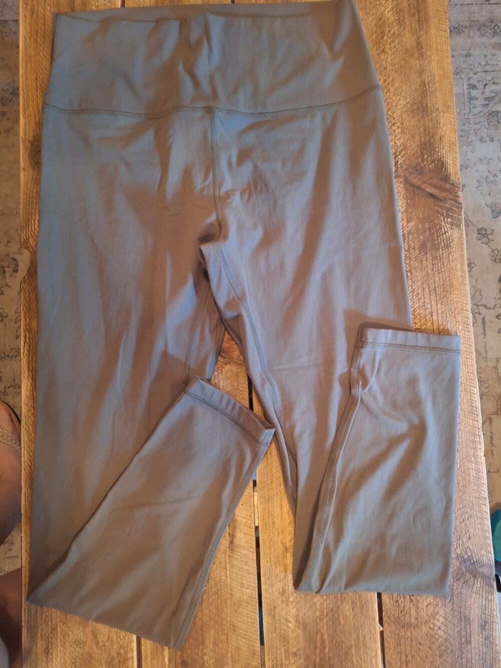 HeyNuts Butter Soft High Rise LG 14 Dark Olive Green Yoga Pants